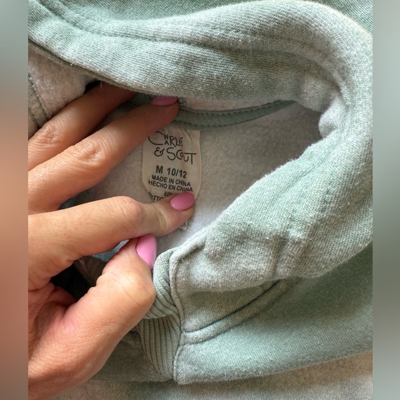 Boys hoodie size 10-12 - Picture 2 of 2